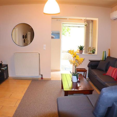 Filoxenia Apartment Атина Екстериор снимка